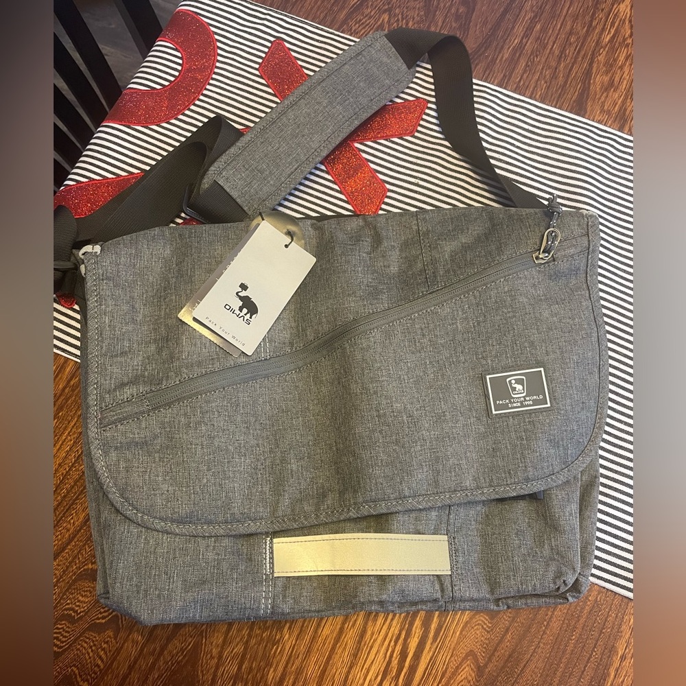 Crossbody Messenger Laptop Bag for College Travel Office Briefcase, Gray, NEW